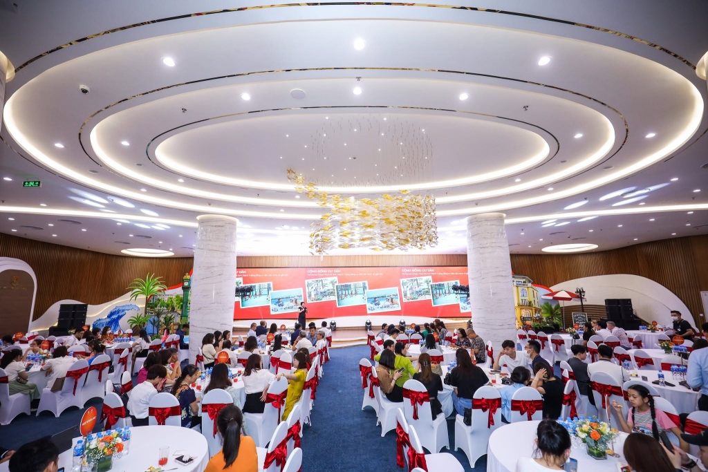 Đông Phương Property